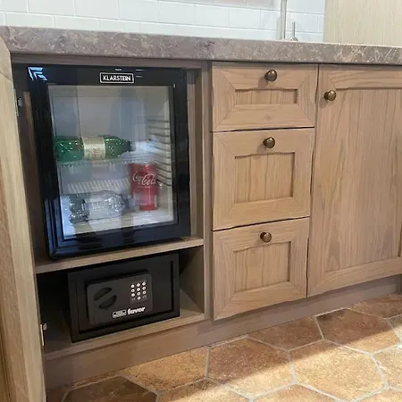 Sweet Retreat * Trebelno